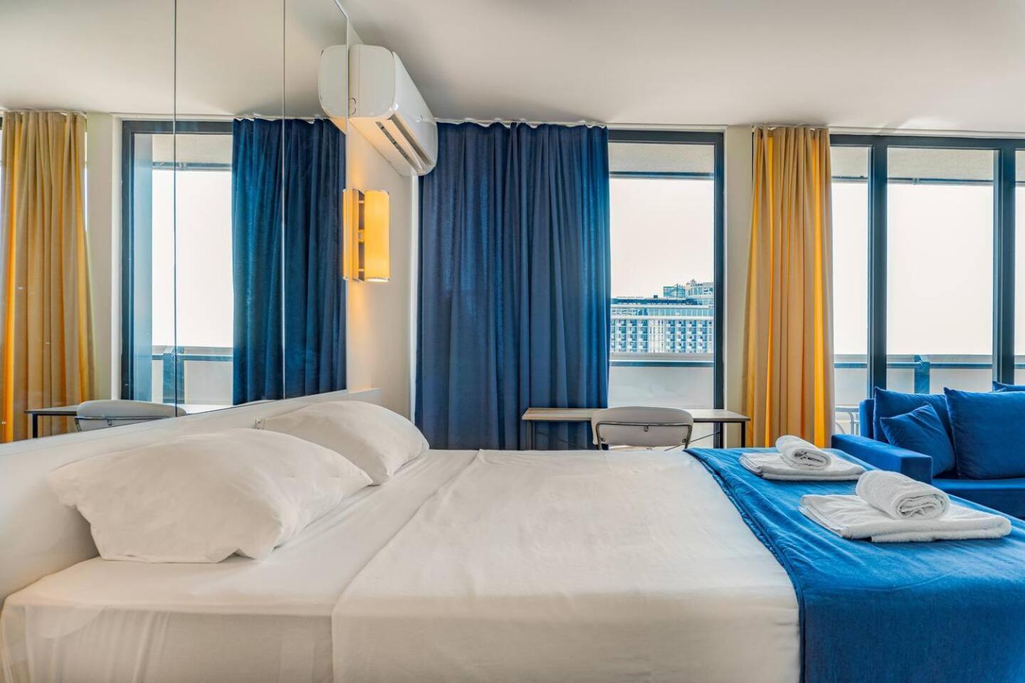 Orbi City Block A Floor 10 Room 40 Batumi Zewnętrze zdjęcie